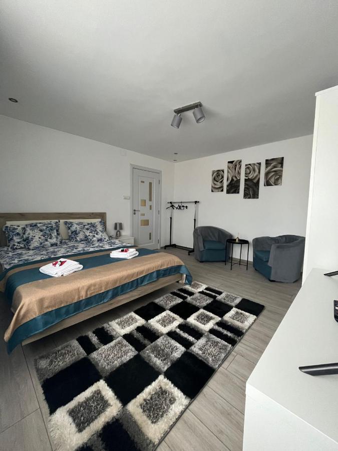 Karlsburg Studio Gyulafehérvár Kültér fotó